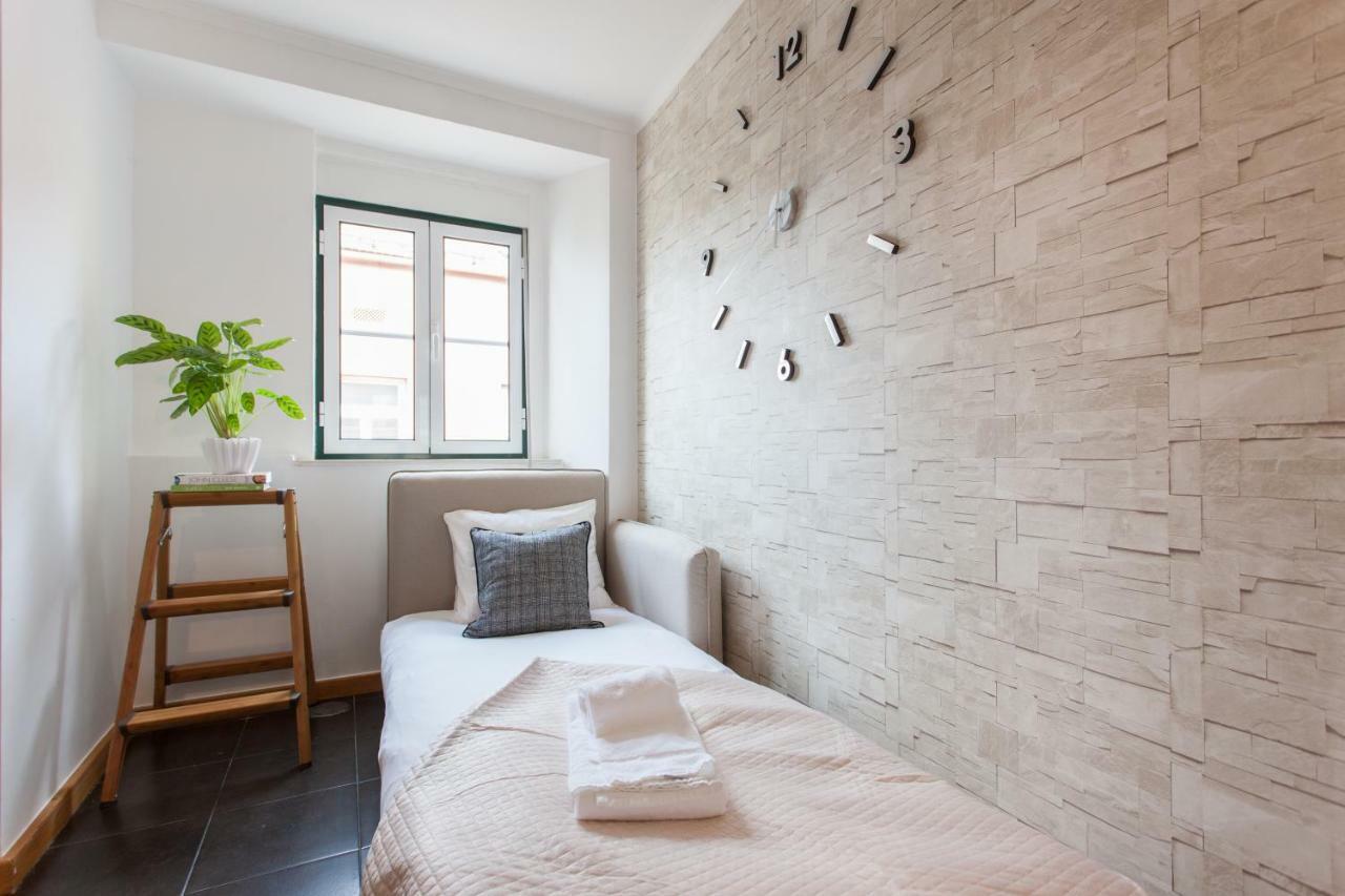 Martim Moniz Studio Apartments - By Lu Holidays Lisboa Ngoại thất bức ảnh
