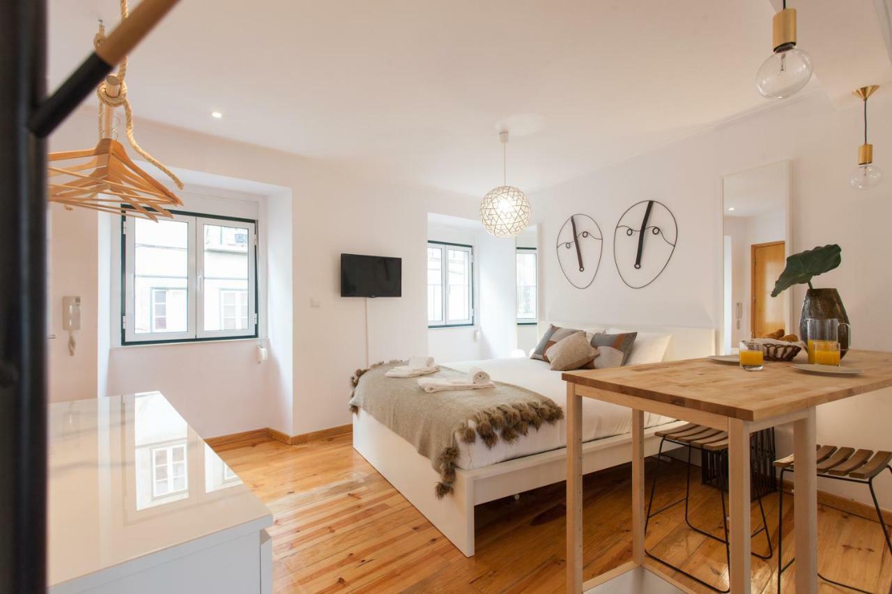 Martim Moniz Studio Apartments - By Lu Holidays Lisboa Ngoại thất bức ảnh